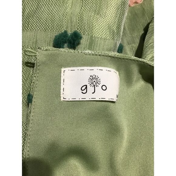 GJO Swiss Dot 3/4 Sleeve Women's Top | Med Green Relaxed Fit - Picture 7 of 9